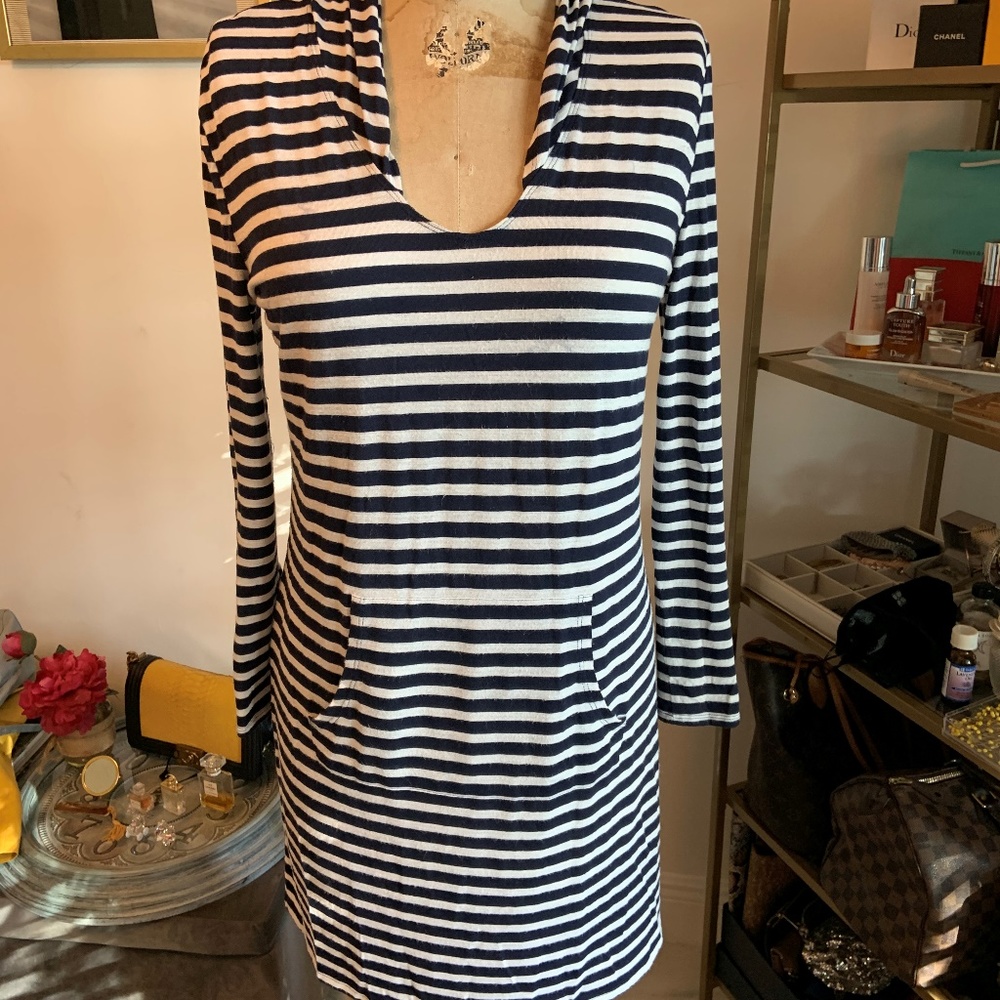 Navy Blue and White Stripped Casual hooded dress.